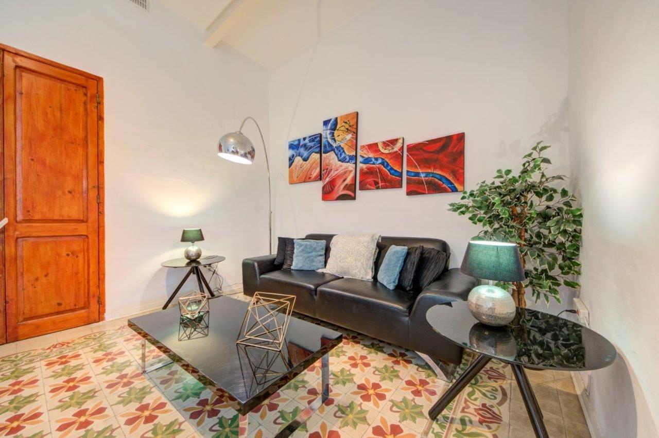 Valletta 2 Bedroom Sleeps 6 Apartment Walking Distance To Centre And The Sea Экстерьер фото